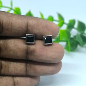 Classic Black Square Stud Earrings